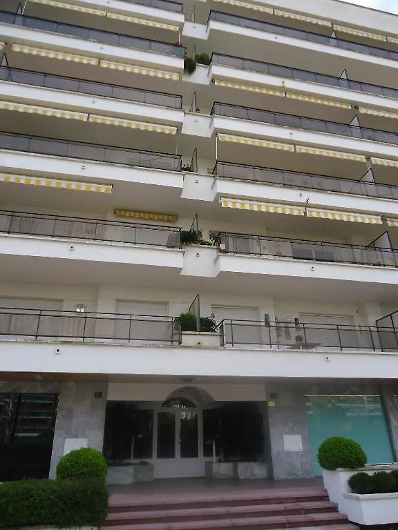 Alva Park Fenals - Familiy Resort Lloret de Mar Apartmán